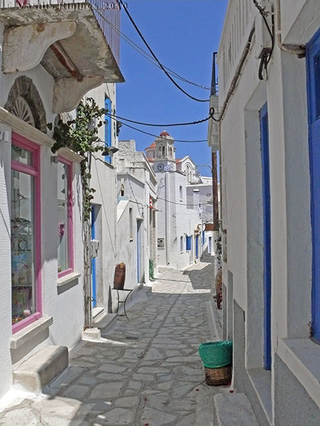 Pyrgos: A Street